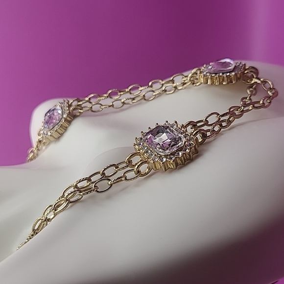 Gold tone double chain long necklace with faux diamonds - Picture 6 of 10